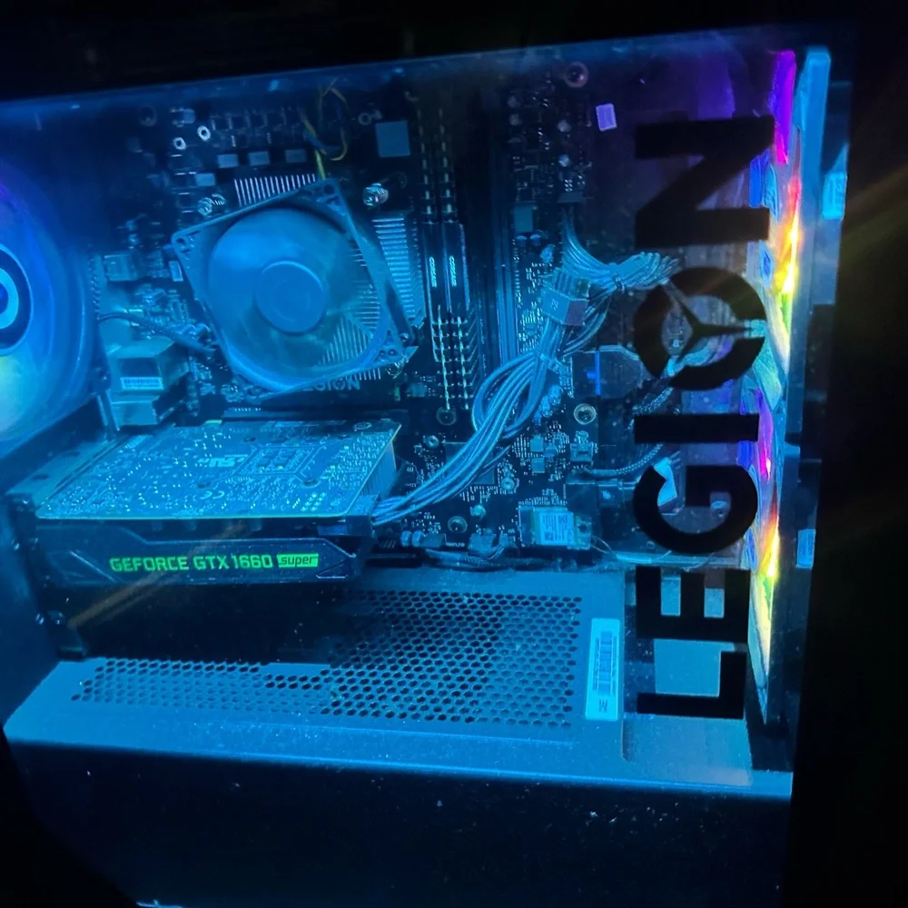 Lenovo Black Internal Components Gaming PC